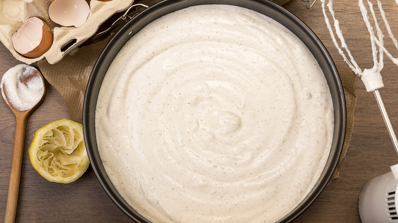 Cake in round pan